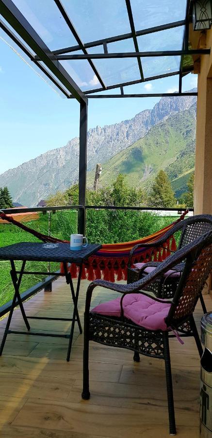 Hotel North Kazbegi Esterno foto