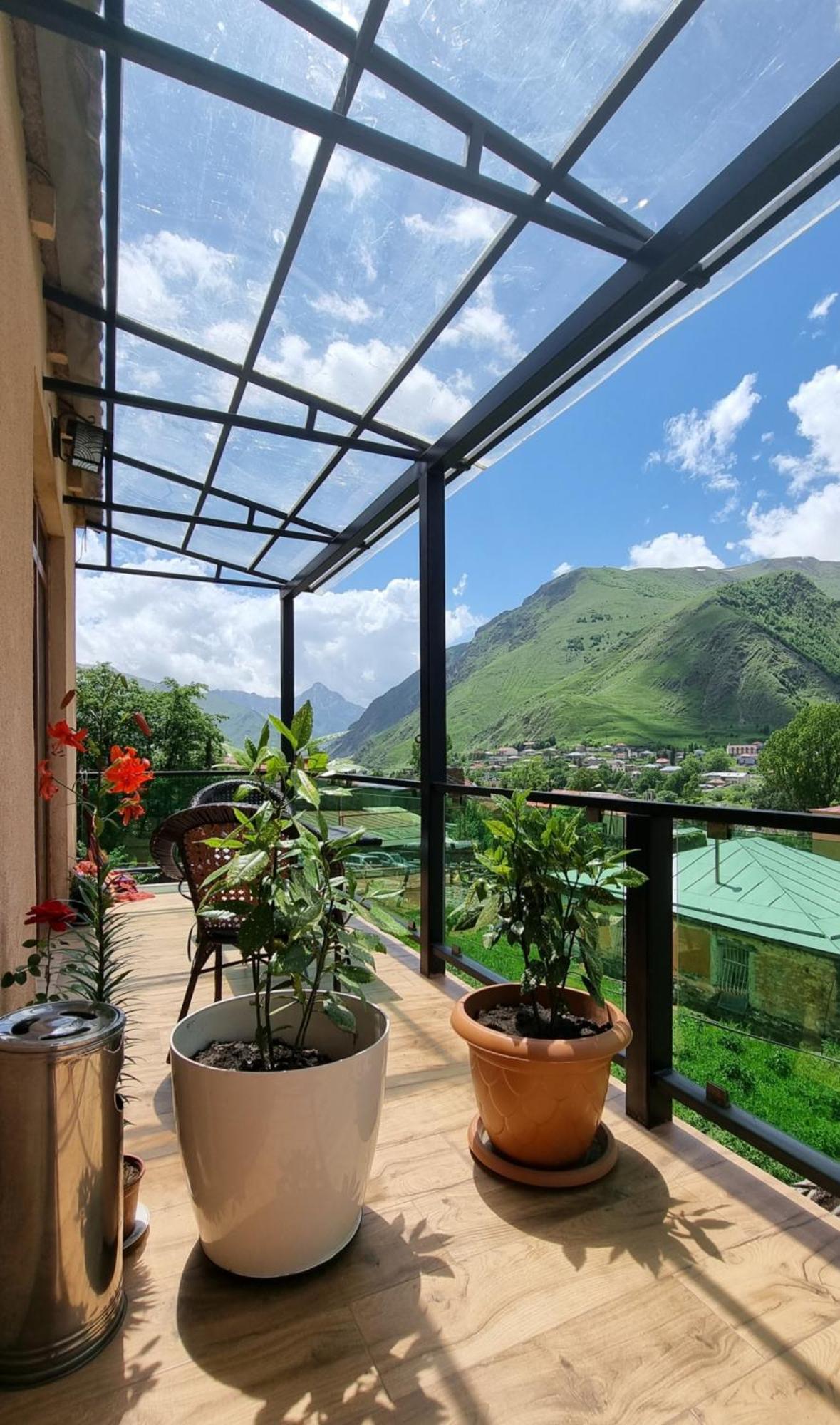 Hotel North Kazbegi Esterno foto